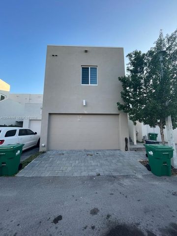 10317 NW 66th St 10317, Doral, FL 33178