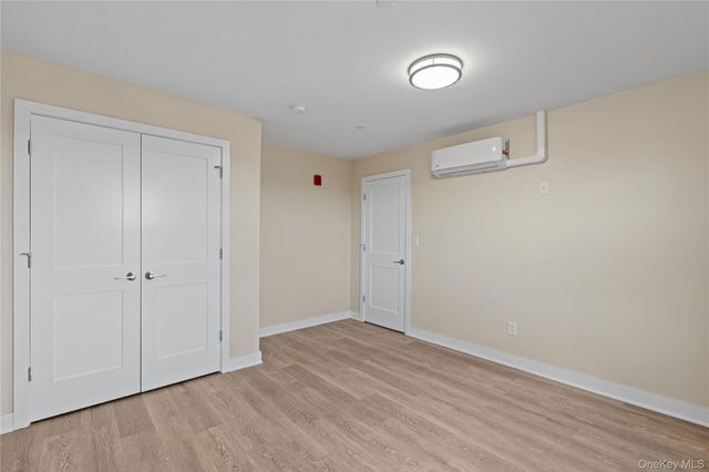 135 Wakefield Avenue 105, Yonkers, NY 10704