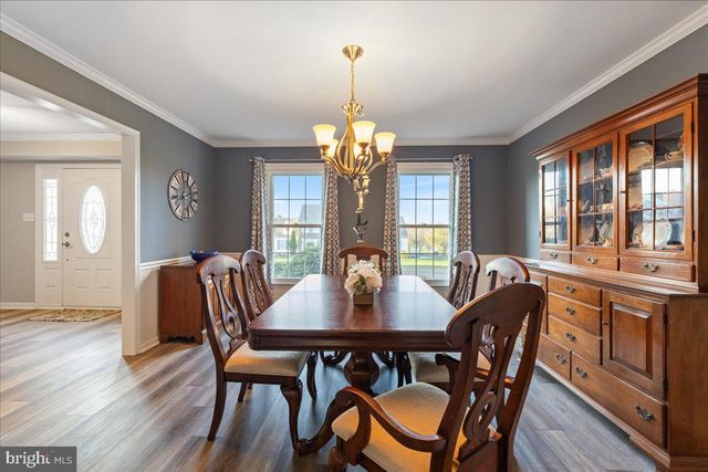 73 BROOKSIDE DR, Southampton, PA 18966