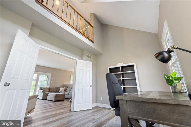 73 BROOKSIDE DR, Southampton, PA 18966