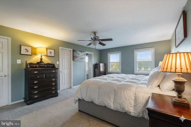 73 BROOKSIDE DR, Southampton, PA 18966