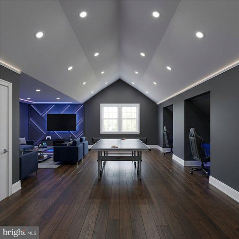 73 BROOKSIDE DR, Southampton, PA 18966