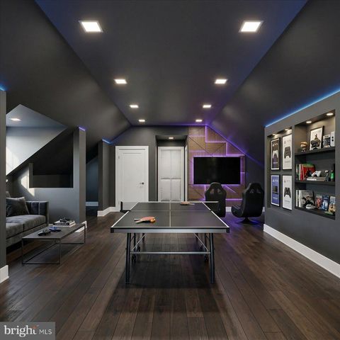 73 BROOKSIDE DR, Southampton, PA 18966