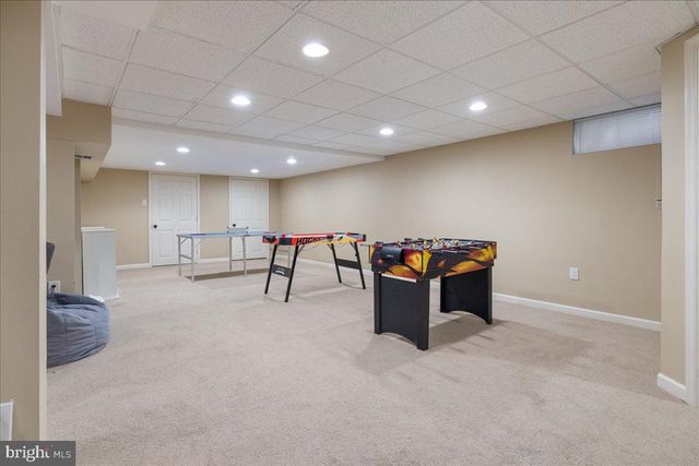 73 BROOKSIDE DR, Southampton, PA 18966