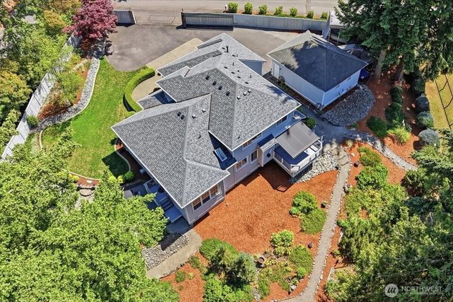 16511 38th Street E, Lake Tapps, WA 98391