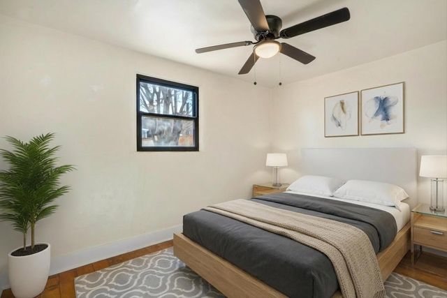 220 San Andres Avenue NW, Albuquerque, NM 87107