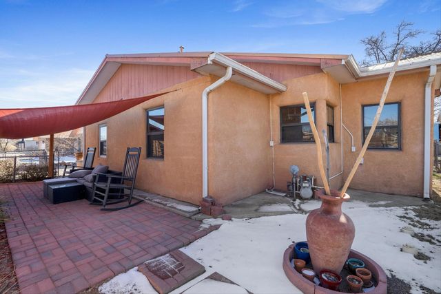 220 San Andres Avenue NW, Albuquerque, NM 87107