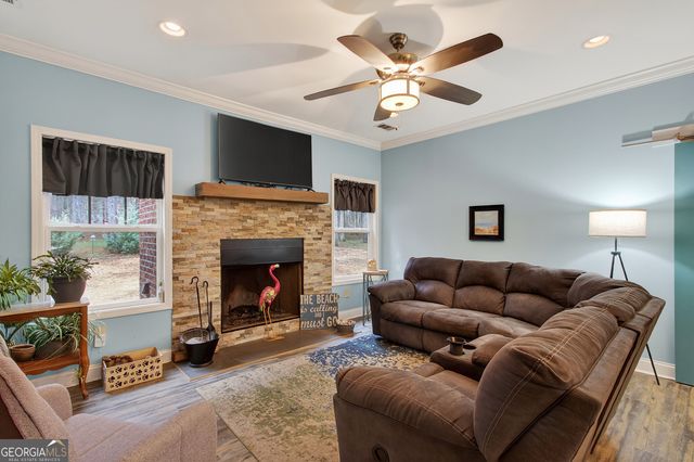 1553 S Walkers Mill Road, Griffin, GA 30224