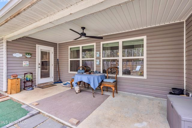 10440 Willow Leaf Drive, Gulfport, MS 39503