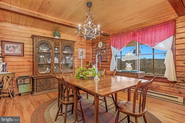 1720 E DEEP RUN RD, Manchester, MD 21102