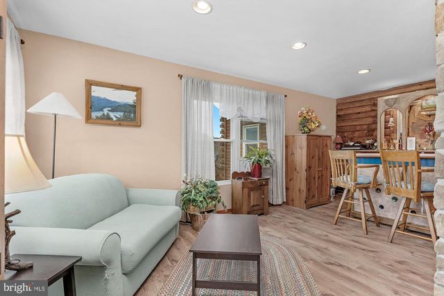 1720 E DEEP RUN RD, Manchester, MD 21102