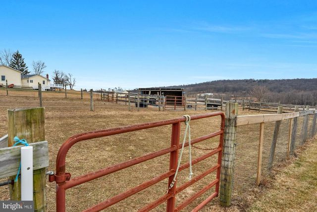 1720 E DEEP RUN RD, Manchester, MD 21102