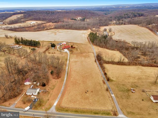 1720 E DEEP RUN RD, Manchester, MD 21102