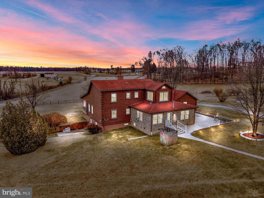 1720 E DEEP RUN RD, Manchester, MD 21102