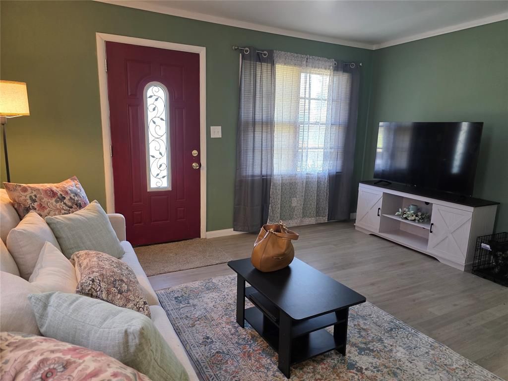 1201 California Avenue, Chickasha, OK 73018