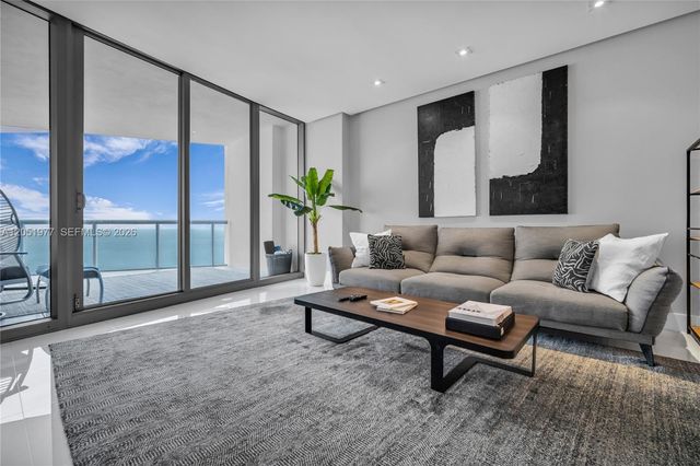 17121 Collins Avenue 4205, Sunny Isles Beach, FL 33160
