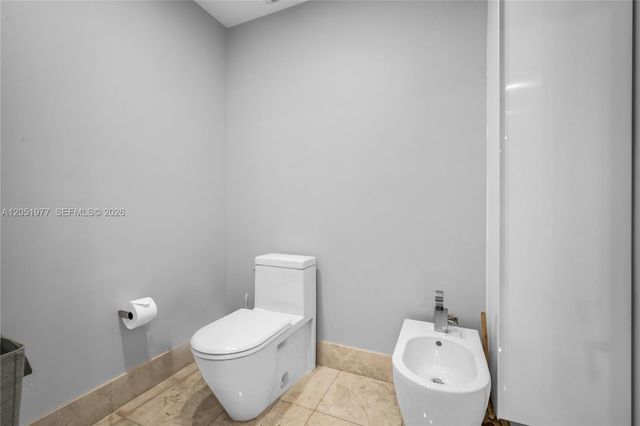 17121 Collins Avenue 4205, Sunny Isles Beach, FL 33160