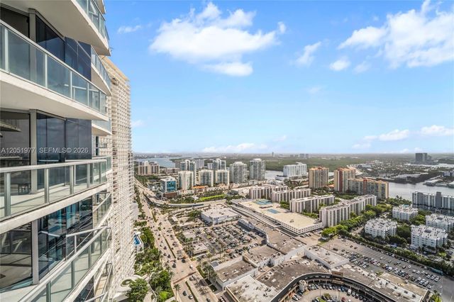 17121 Collins Avenue 4205, Sunny Isles Beach, FL 33160