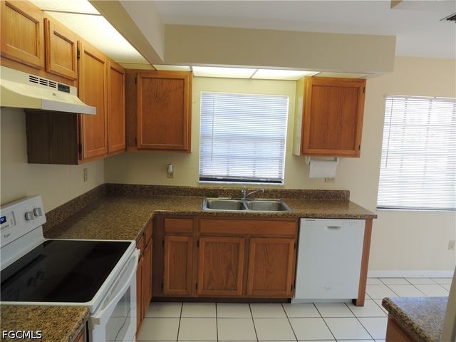 17250 Eagle TRCE 1, Fort Myers, FL 33908