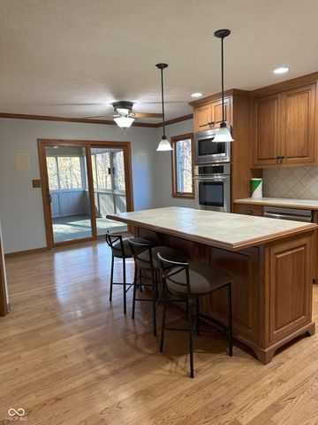 12953 Fawns Dell Place, Fishers, IN 46038