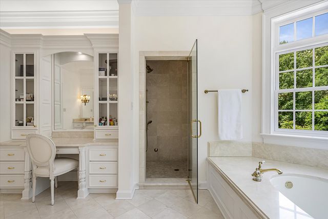 1920 Stonegate Boulevard, Tyler, TX 75703