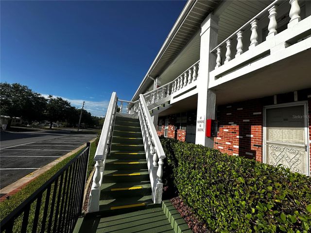 4742 AZALEA DRIVE 205, New Port Richey, FL 34652