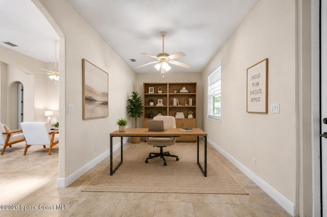 2811 Emerson Drive SE, Palm Bay, FL 32909