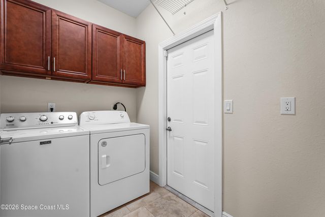 2811 Emerson Drive SE, Palm Bay, FL 32909