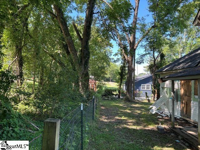 922 N Logan Street, Gaffney, SC 29341