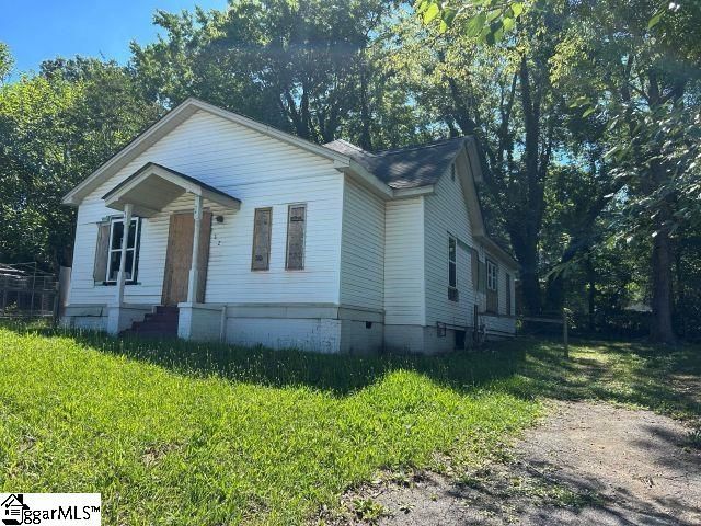 922 N Logan Street, Gaffney, SC 29341