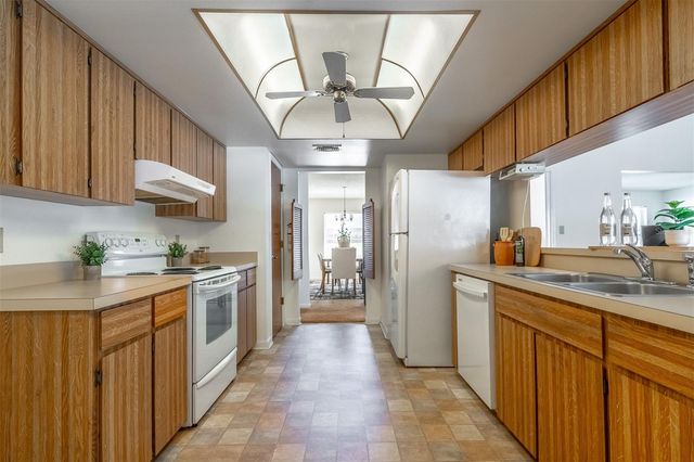 2429 WEKIVA RIDGE ROAD, Apopka, FL 32712