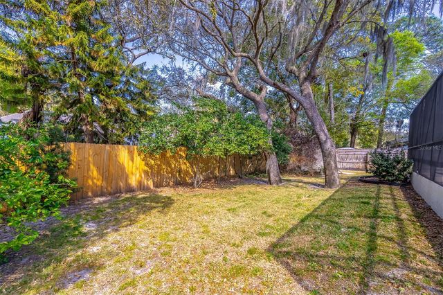 2429 WEKIVA RIDGE ROAD, Apopka, FL 32712