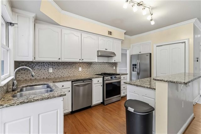 2323 Wesfork Court, Suwanee, GA 30024