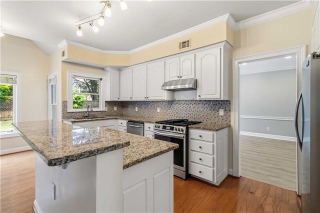 2323 Wesfork Court, Suwanee, GA 30024