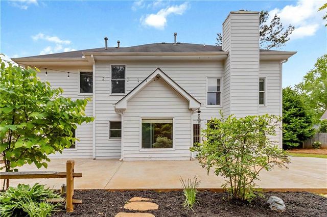 2323 Wesfork Court, Suwanee, GA 30024