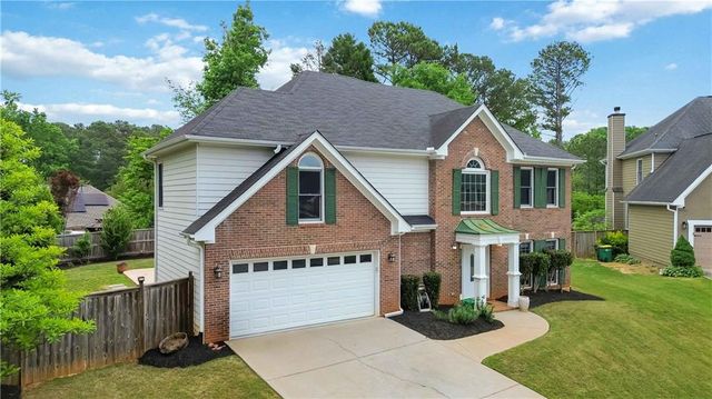 2323 Wesfork Court, Suwanee, GA 30024