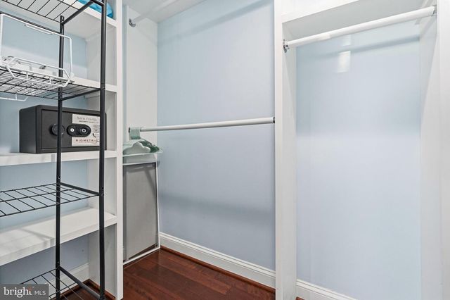 4016 HIRST DR, Annandale, VA 22003