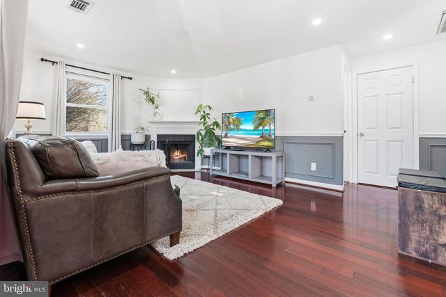 4016 HIRST DR, Annandale, VA 22003