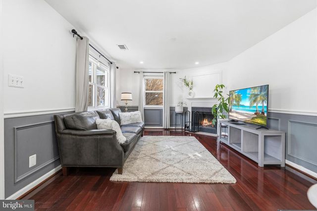 4016 HIRST DR, Annandale, VA 22003