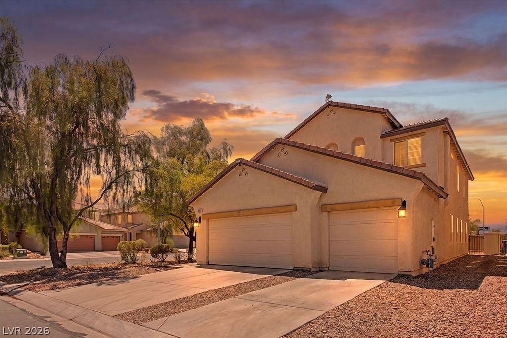 6025 Glenborough Street, North Las Vegas, NV 89115 — exterior