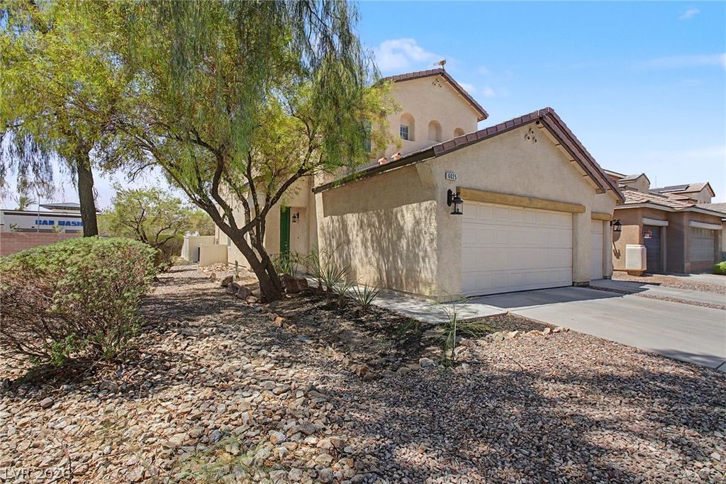 6025 Glenborough Street, North Las Vegas, NV 89115 — photo 4