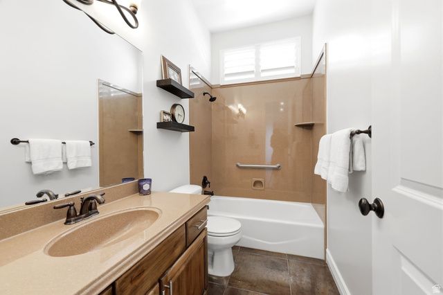 1182 W FALLOW WAY, Pleasant View, UT 84414