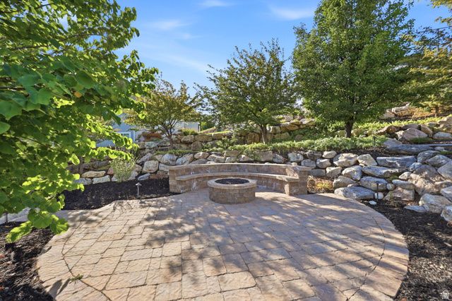 1182 W FALLOW WAY, Pleasant View, UT 84414