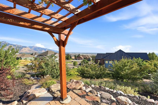 1182 W FALLOW WAY, Pleasant View, UT 84414