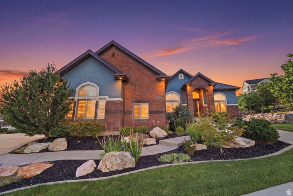 1182 W FALLOW WAY, Pleasant View, UT 84414