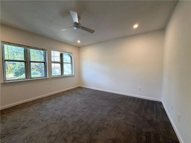 4416 Chowning Way, Atlanta, GA 30338