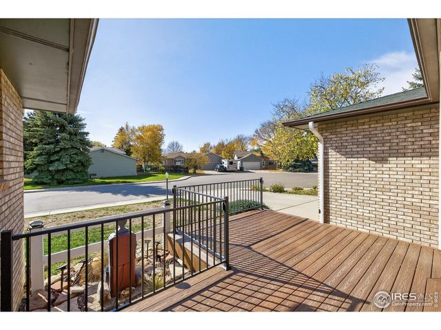 1009 Blue Spruce Pl, Loveland, CO 80538