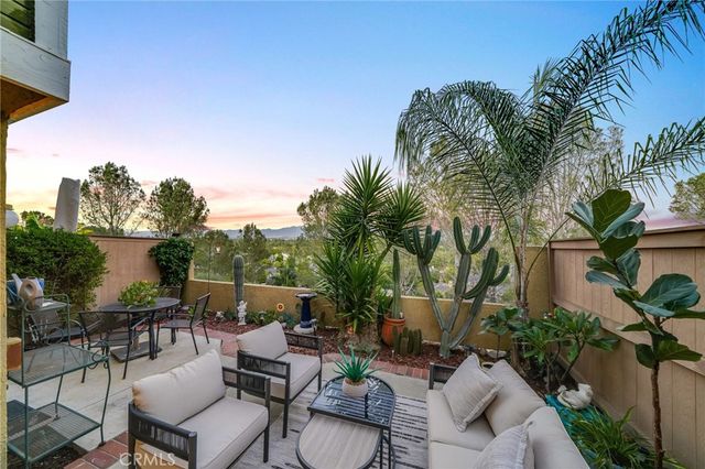 10 Acorn, Aliso Viejo, CA 92656