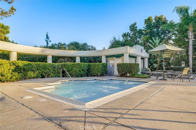 10 Acorn, Aliso Viejo, CA 92656