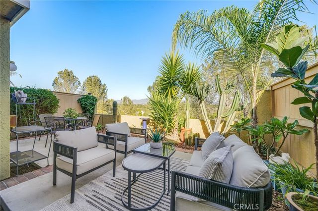 10 Acorn, Aliso Viejo, CA 92656